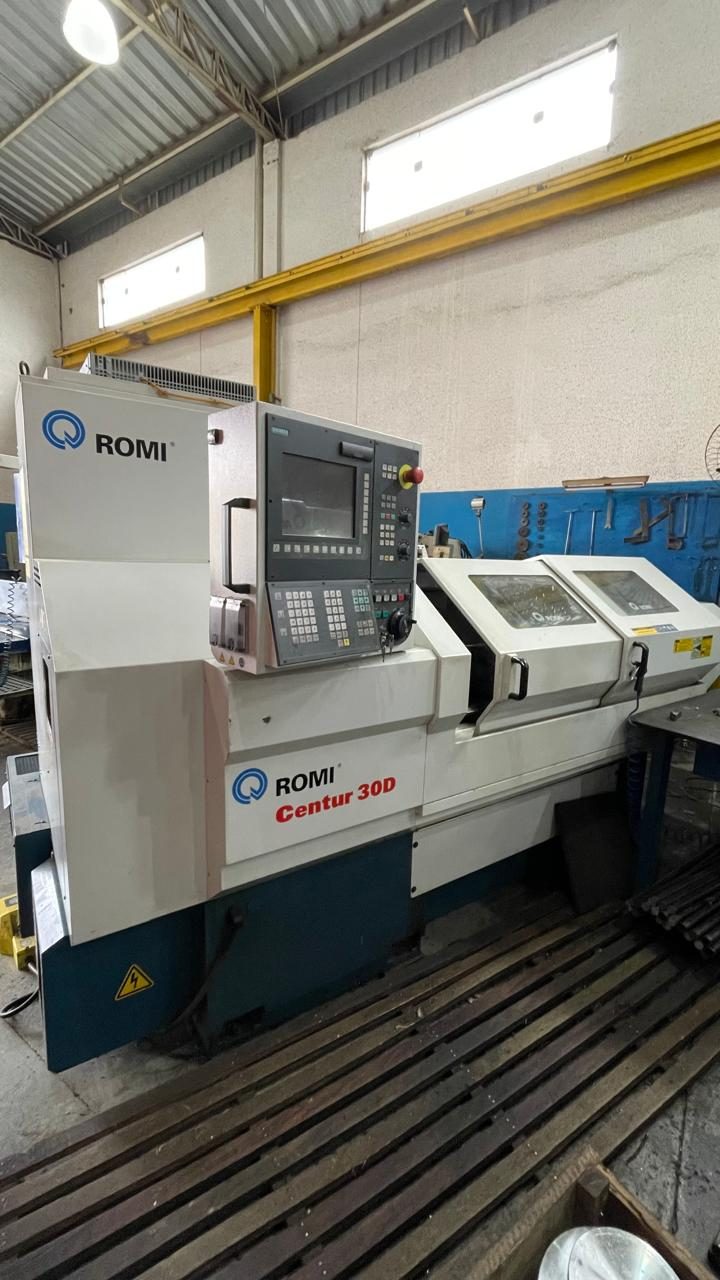 Torno CNC Romi Centur 30D